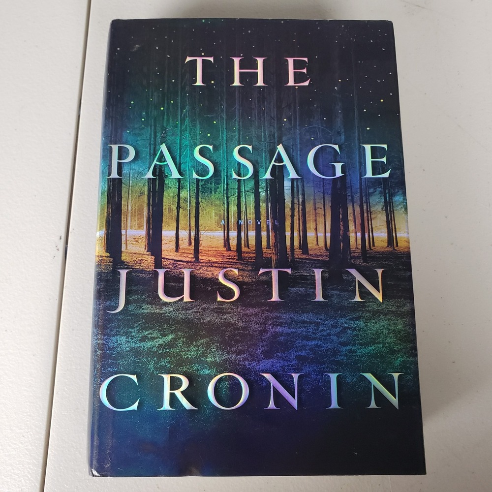 The Passage Justin Cronin 1st Edition Hardcover 2010 Sci-Fi Horror Novel